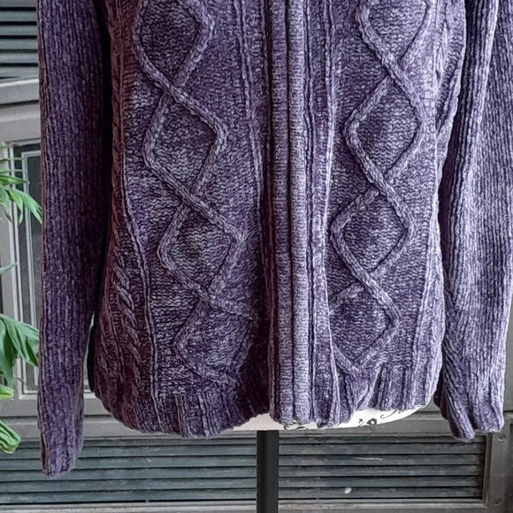 Croft & Barrow Cardigan - Picture 2 of 6